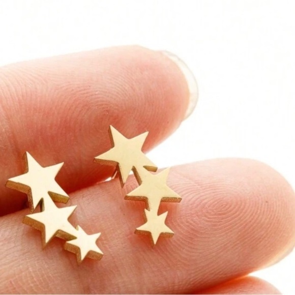 Gold plated stainless steel Star Bar Earrings - Picture 1 of 2